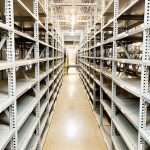 انواع قفسه های صنعتی و کاربردهای آن در مدیریت انبار