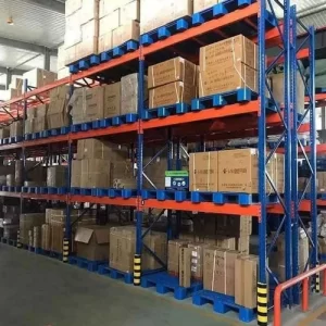 ساخت قفسه برای انباری